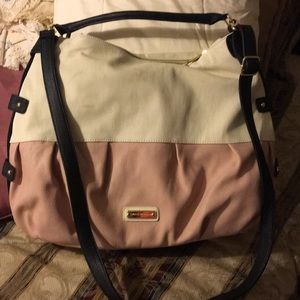Brand new Steve Madden hobo style bag